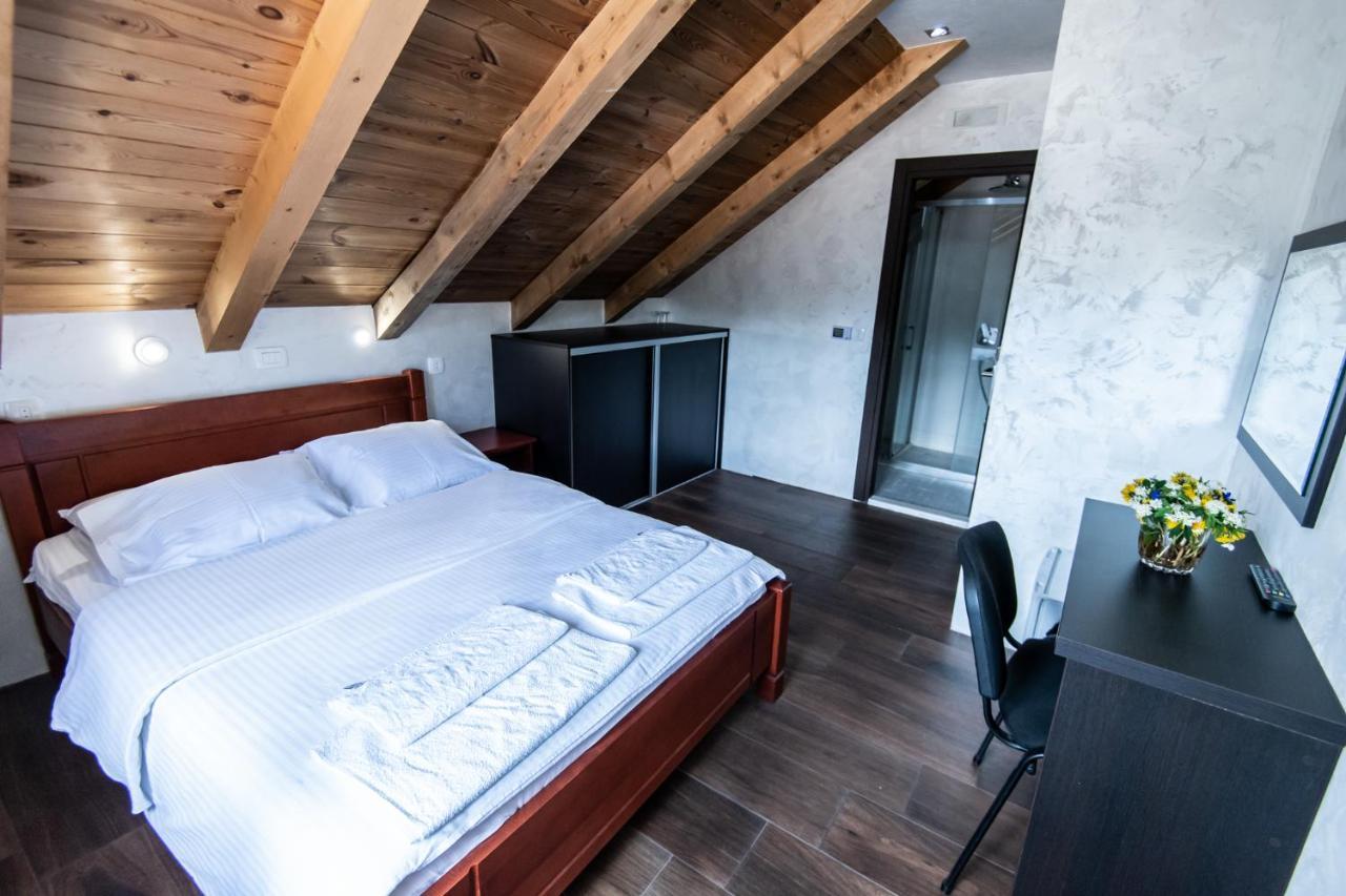 Hotel Enigma Žabljak Exterior foto